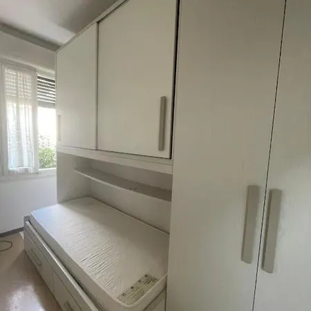 Apartment Comodo Trilocale - Zona Parco Amendola Modena