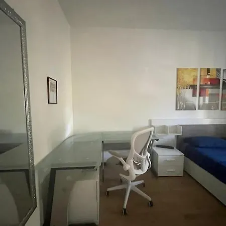 Comodo Trilocale - Zona Parco Amendola Apartment